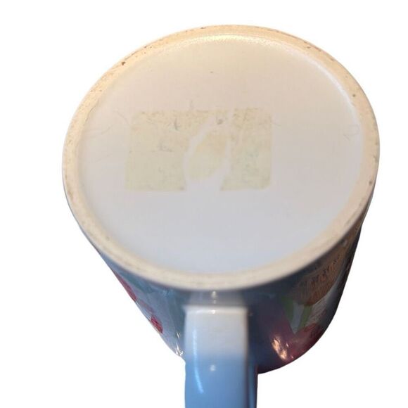 Dunkin’ Donuts Holiday 2019 Limited Edition Coffee Mug Ceramic 12oz Cup White or - Picture 6 of 7